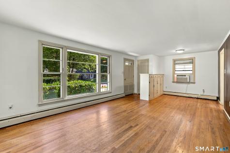 22 Kelsey Place Bloomfield CT 06002