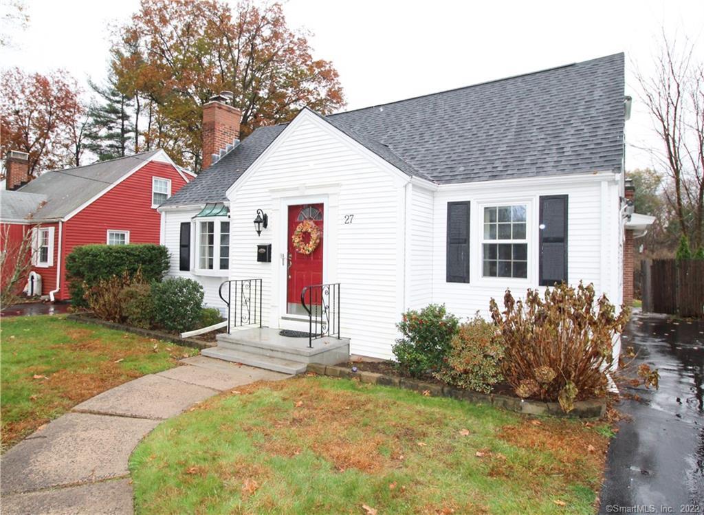 27 Woodland Street Newington CT 06111