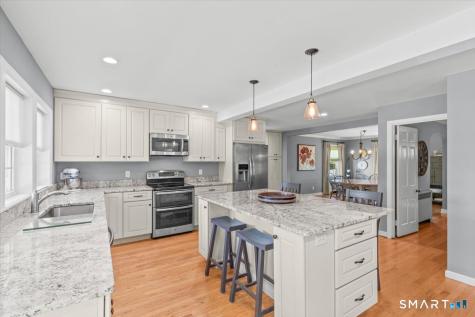 154 Long Hill Road Wallingford CT 06492