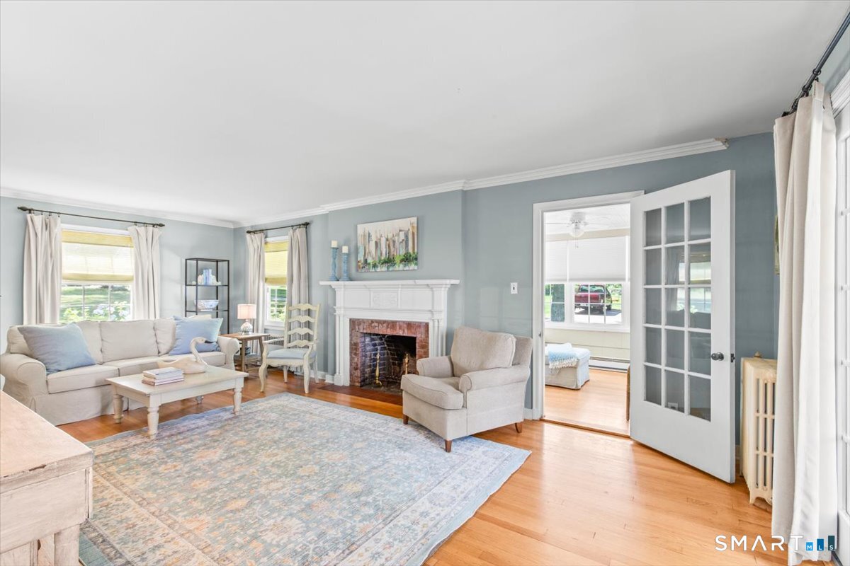 154 Long Hill Road Wallingford CT 06492