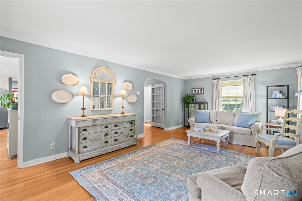 154 Long Hill Road Wallingford CT 06492
