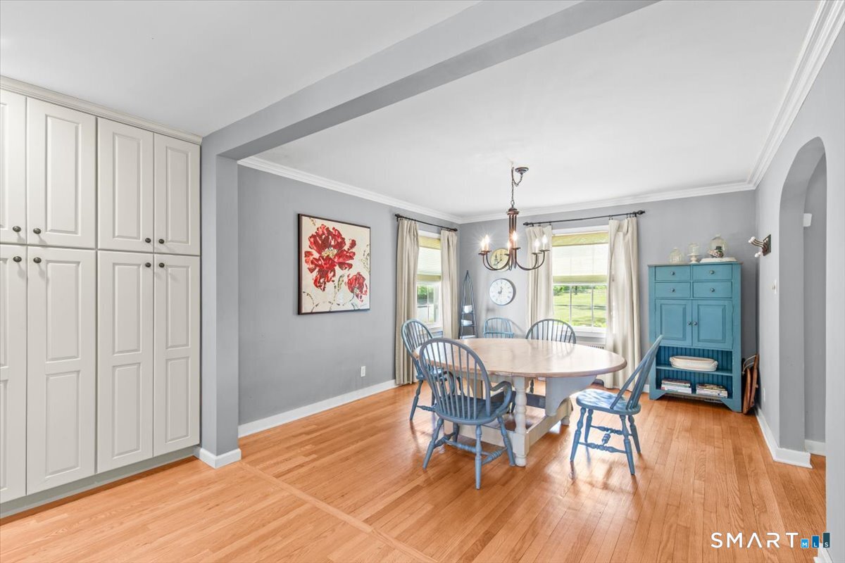 154 Long Hill Road Wallingford CT 06492