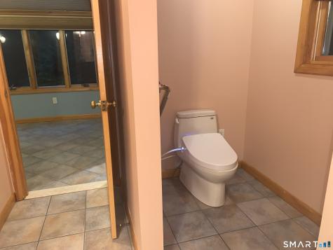 1050 Buckley Highway Union CT 06076