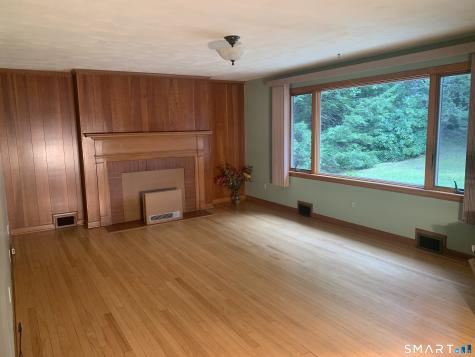 1050 Buckley Highway Union CT 06076