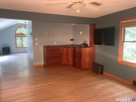 1050 Buckley Highway Union CT 06076
