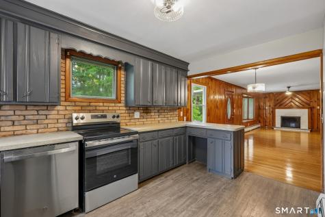 80 Grilleytown Road Waterbury CT 06704