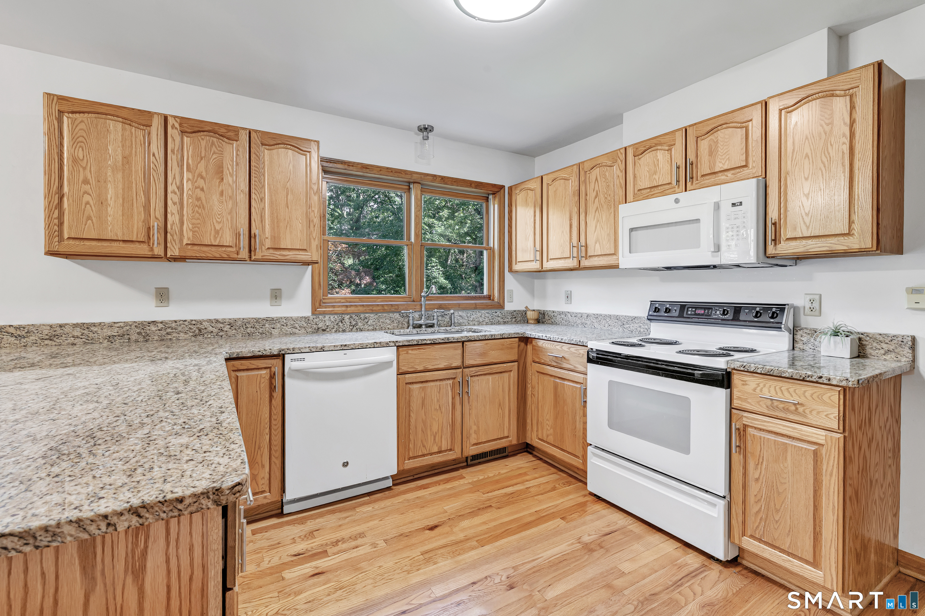 379 Waverly Road Shelton CT 06484