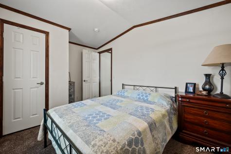15 Pine Street East Windsor CT 06088