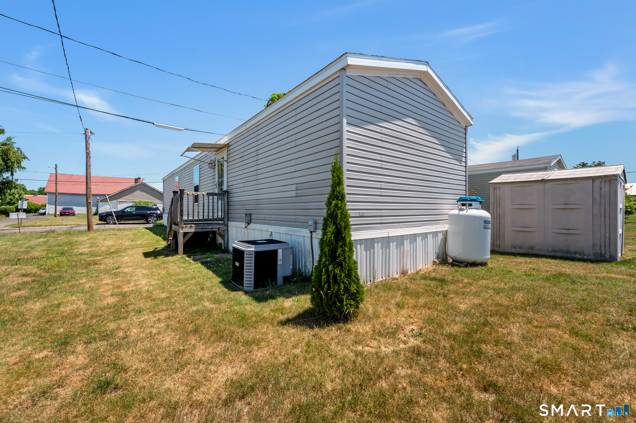15 Pine Street East Windsor CT 06088