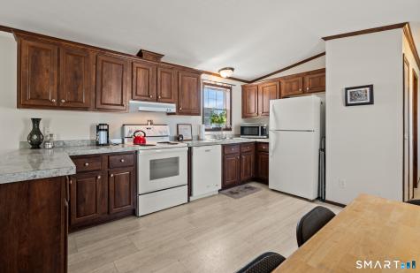 15 Pine Street East Windsor CT 06088
