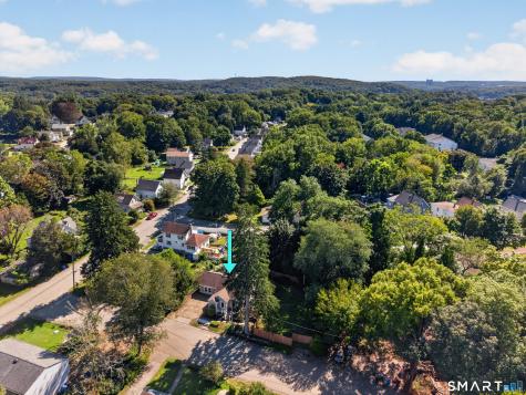10 Glezen Street Norwich CT 06360