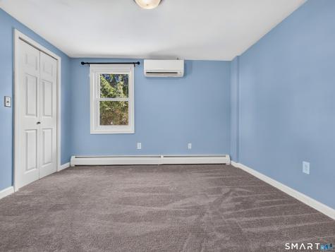 10 Glezen Street Norwich CT 06360