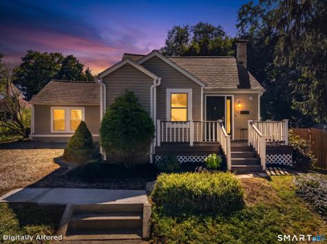 10 Glezen Street Norwich CT 06360