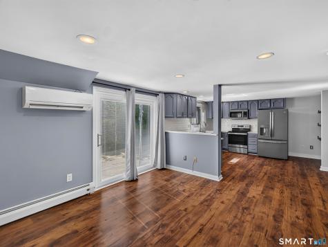 10 Glezen Street Norwich CT 06360