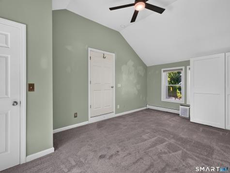 10 Glezen Street Norwich CT 06360