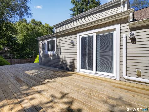 10 Glezen Street Norwich CT 06360