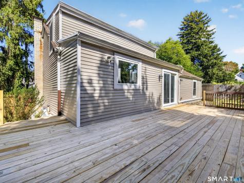 10 Glezen Street Norwich CT 06360