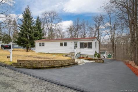 7 Calverton Drive New Fairfield CT 06812