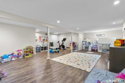 167 Larkspur Road Stamford CT 06903