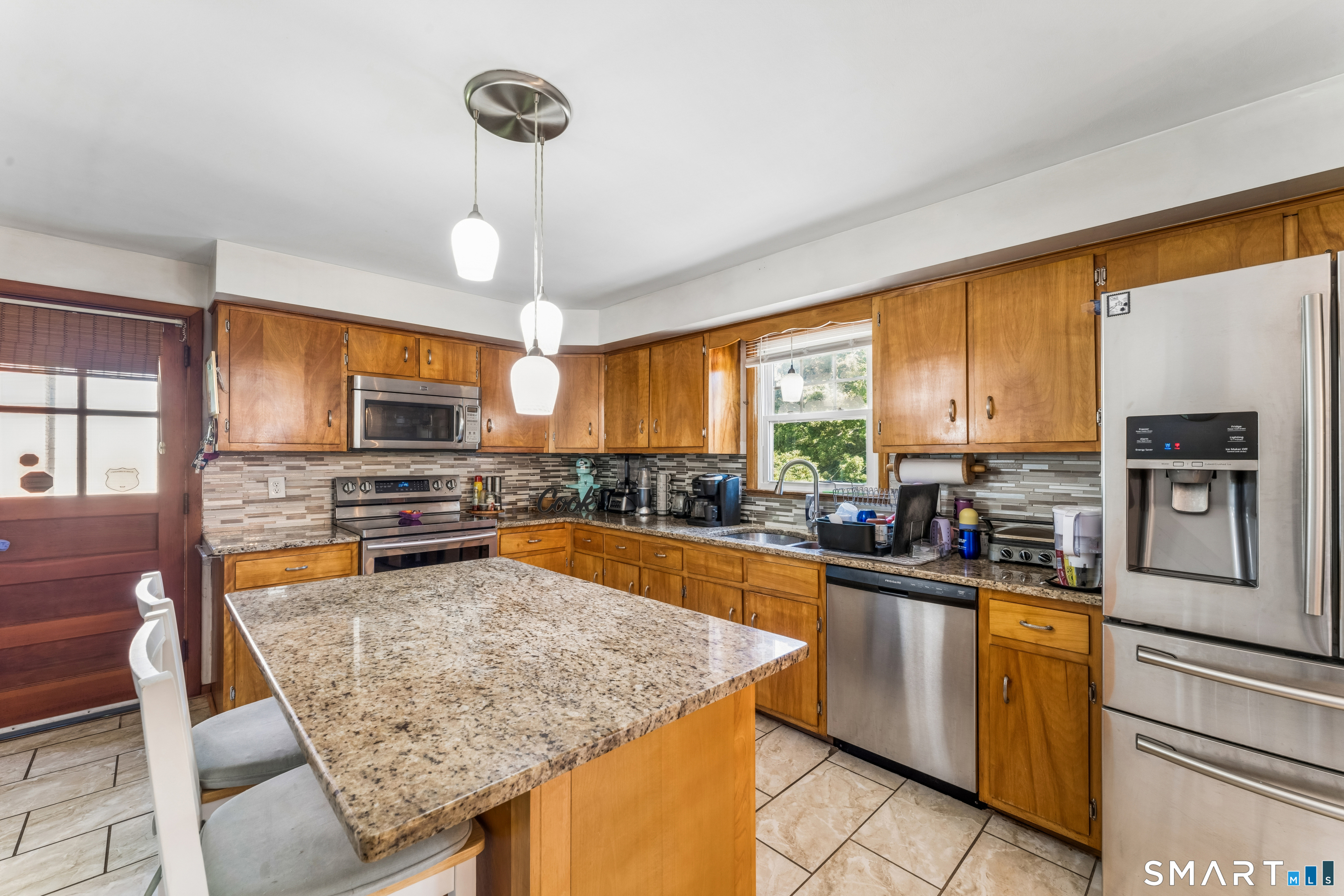 5 North Street East Haven CT 06513