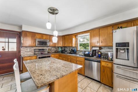 5 North Street East Haven CT 06513