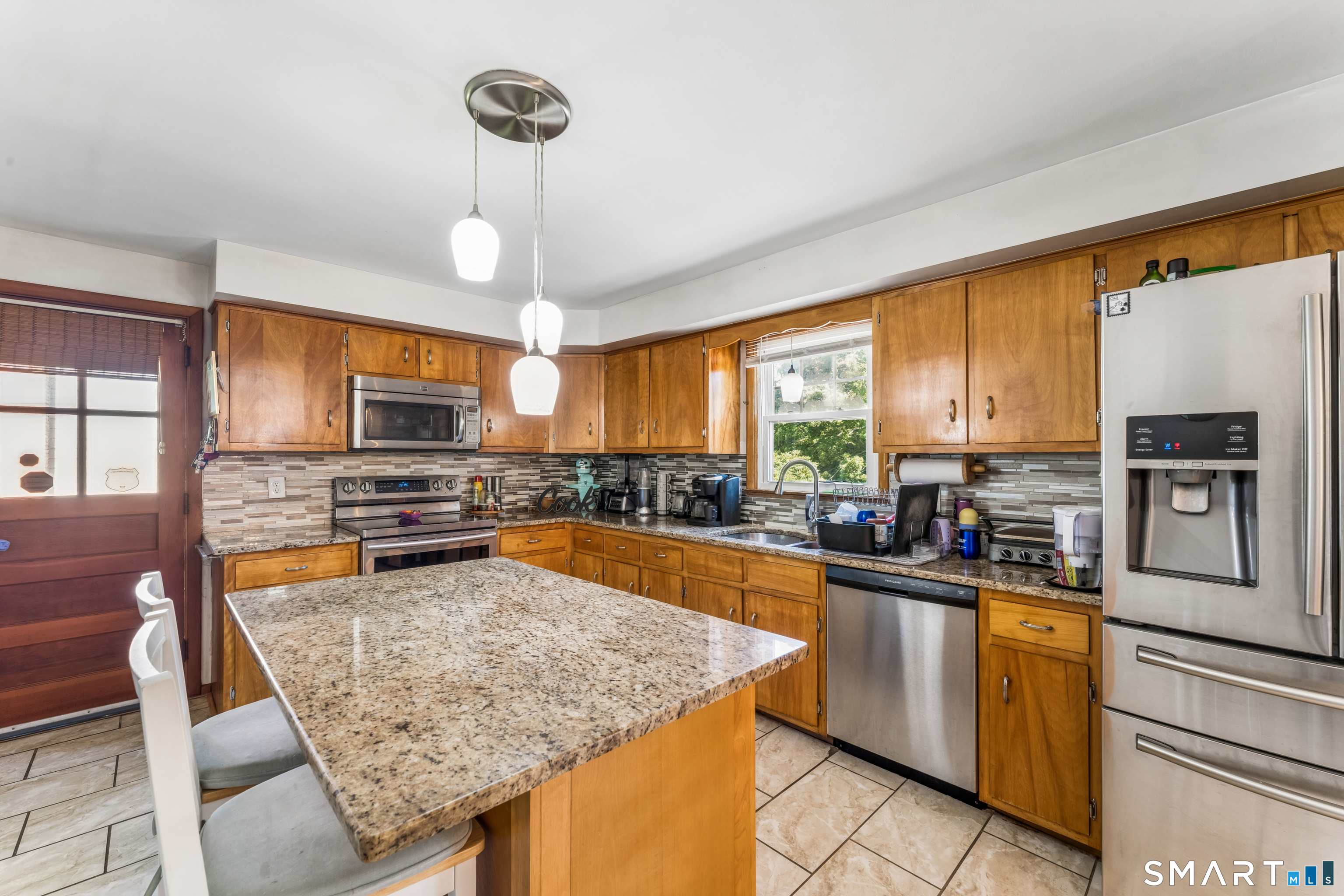 5 North Street East Haven CT 06513