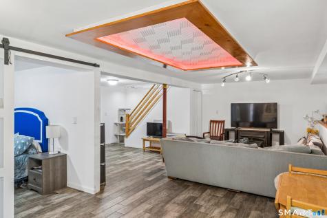 5 North Street East Haven CT 06513