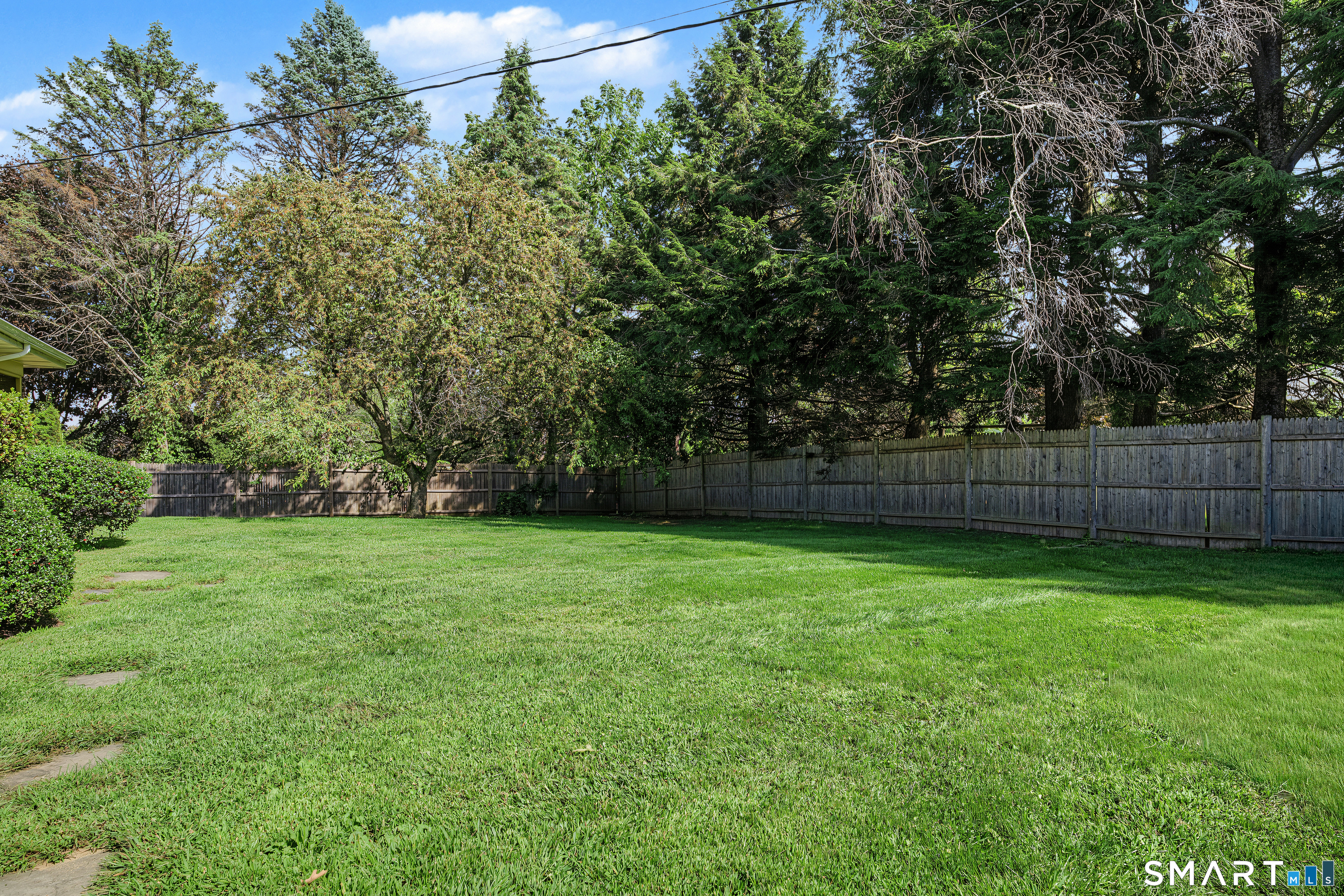9 Baldwin Drive Bristol CT 06010