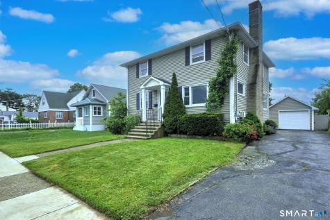 632 Sedgewick Avenue Stratford CT 06615
