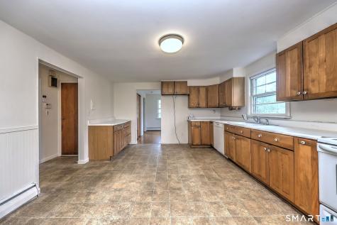 632 Sedgewick Avenue Stratford CT 06615