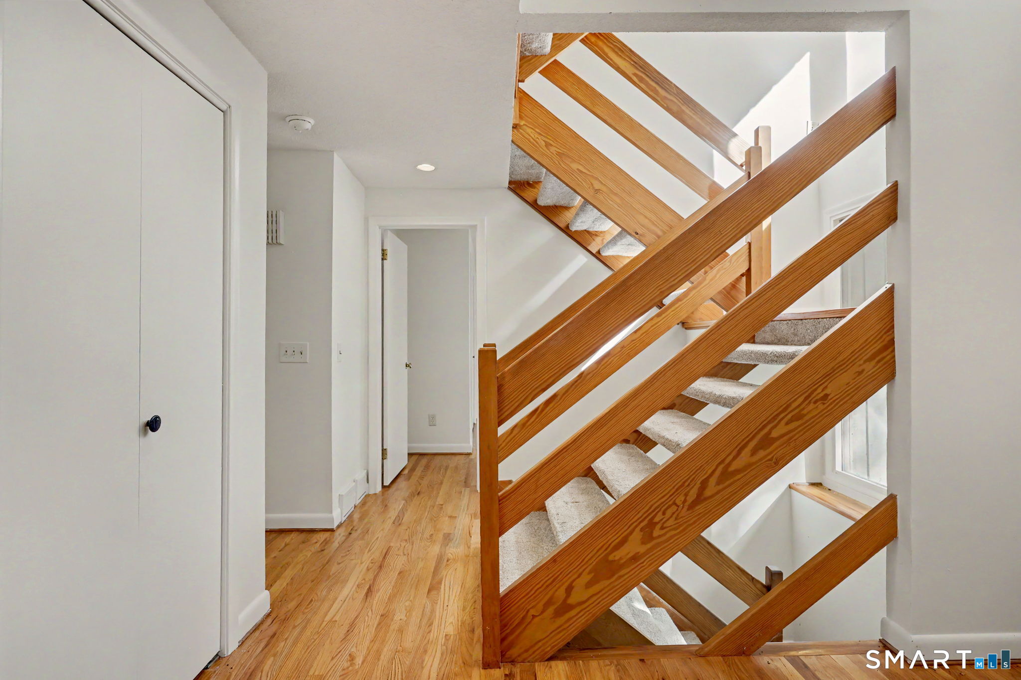 30 Avonside Knolls Avon CT 06001