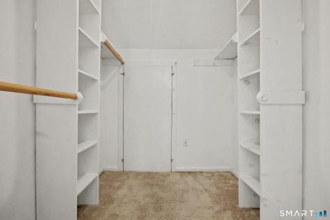 30 Avonside Knolls Avon CT 06001