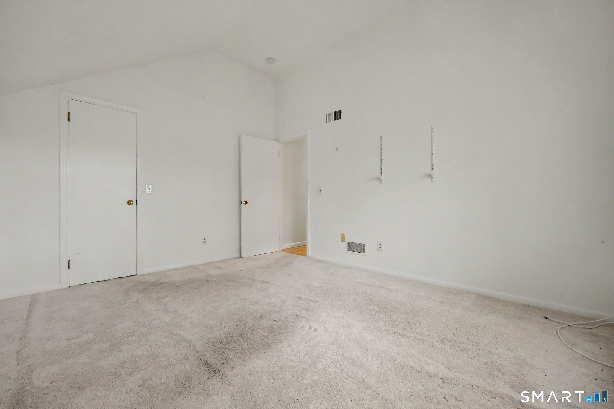 30 Avonside Knolls Avon CT 06001