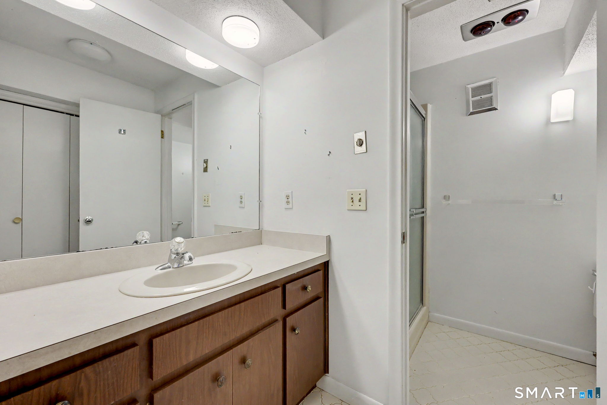 30 Avonside Knolls Avon CT 06001