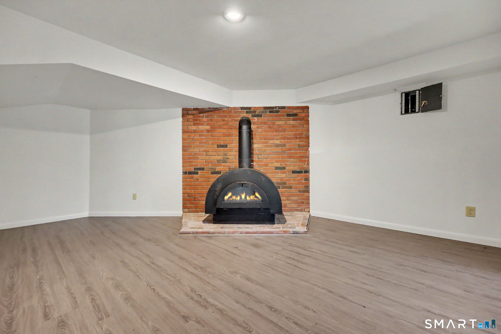 30 Avonside Knolls Avon CT 06001
