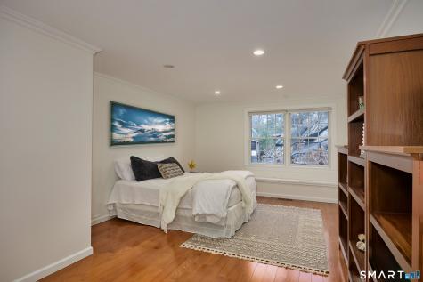 126 Sherry Lane New Milford CT 06776