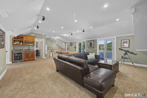 126 Sherry Lane New Milford CT 06776