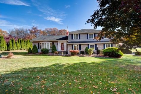 218 Brooke Meadow Road Berlin CT 06037