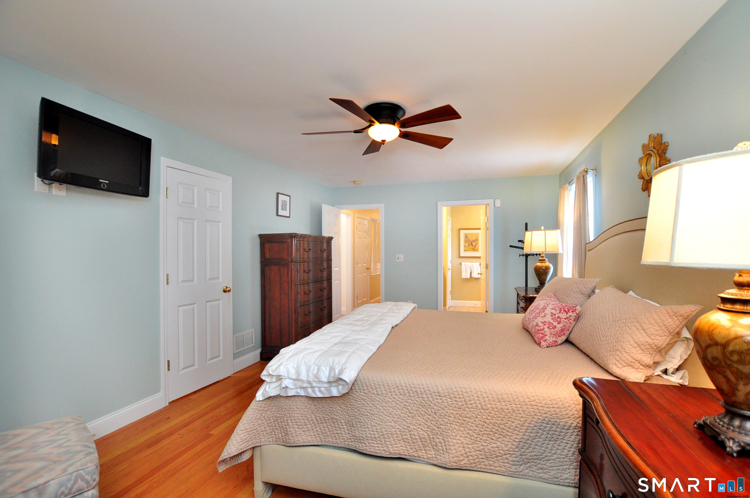 35 Wettleson Avenue West Hartford CT 06107