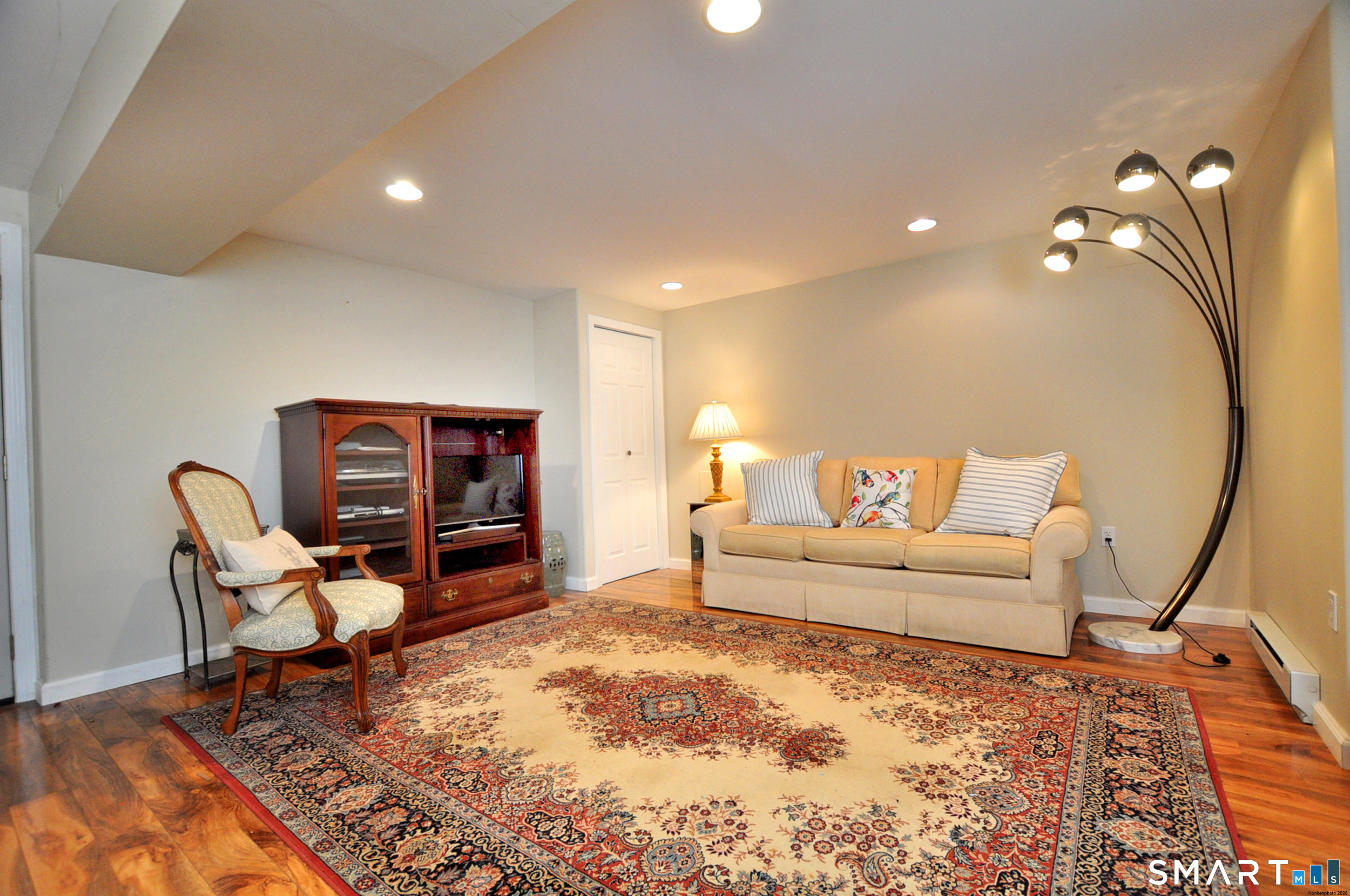 35 Wettleson Avenue West Hartford CT 06107