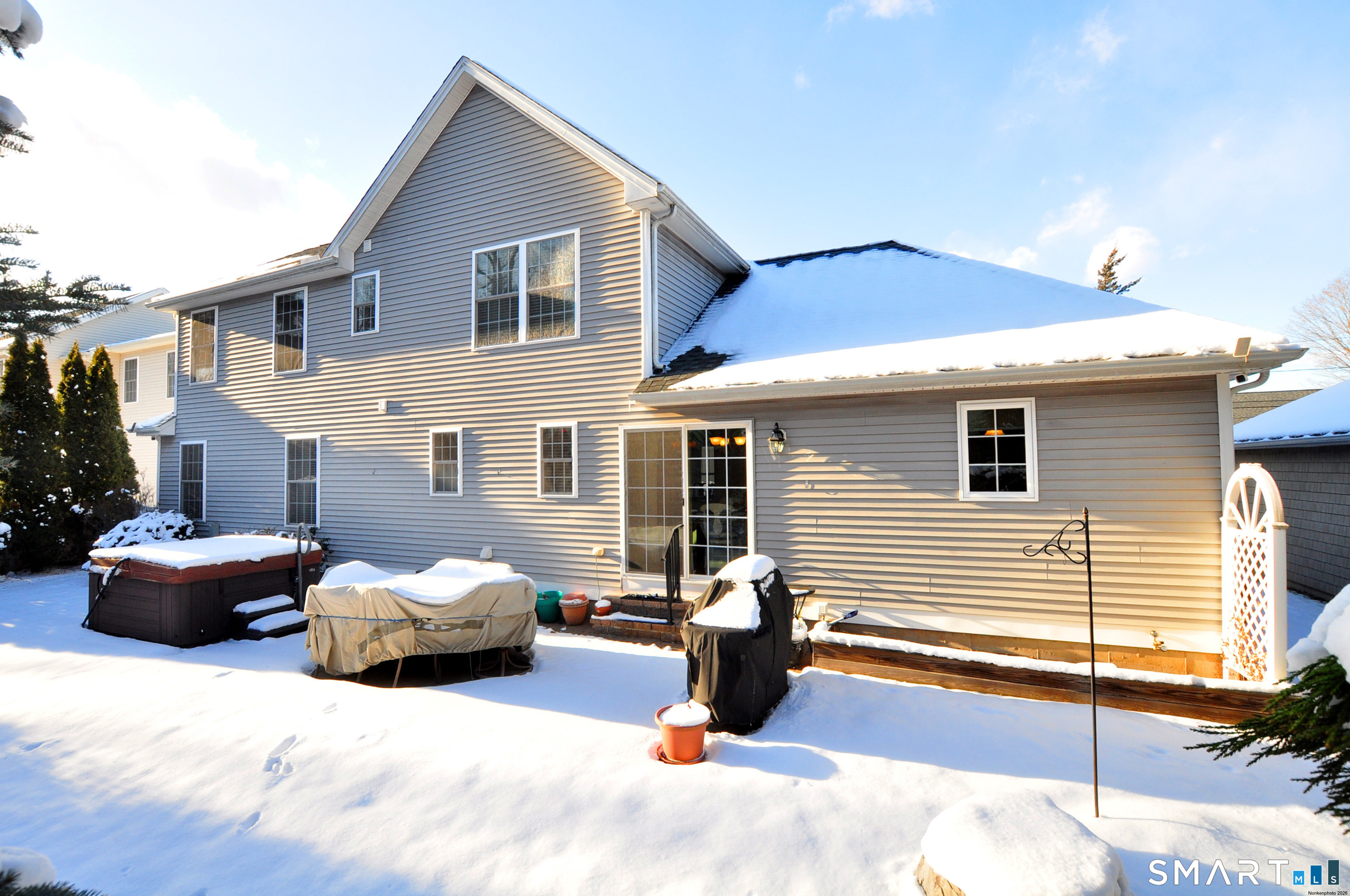 35 Wettleson Avenue West Hartford CT 06107