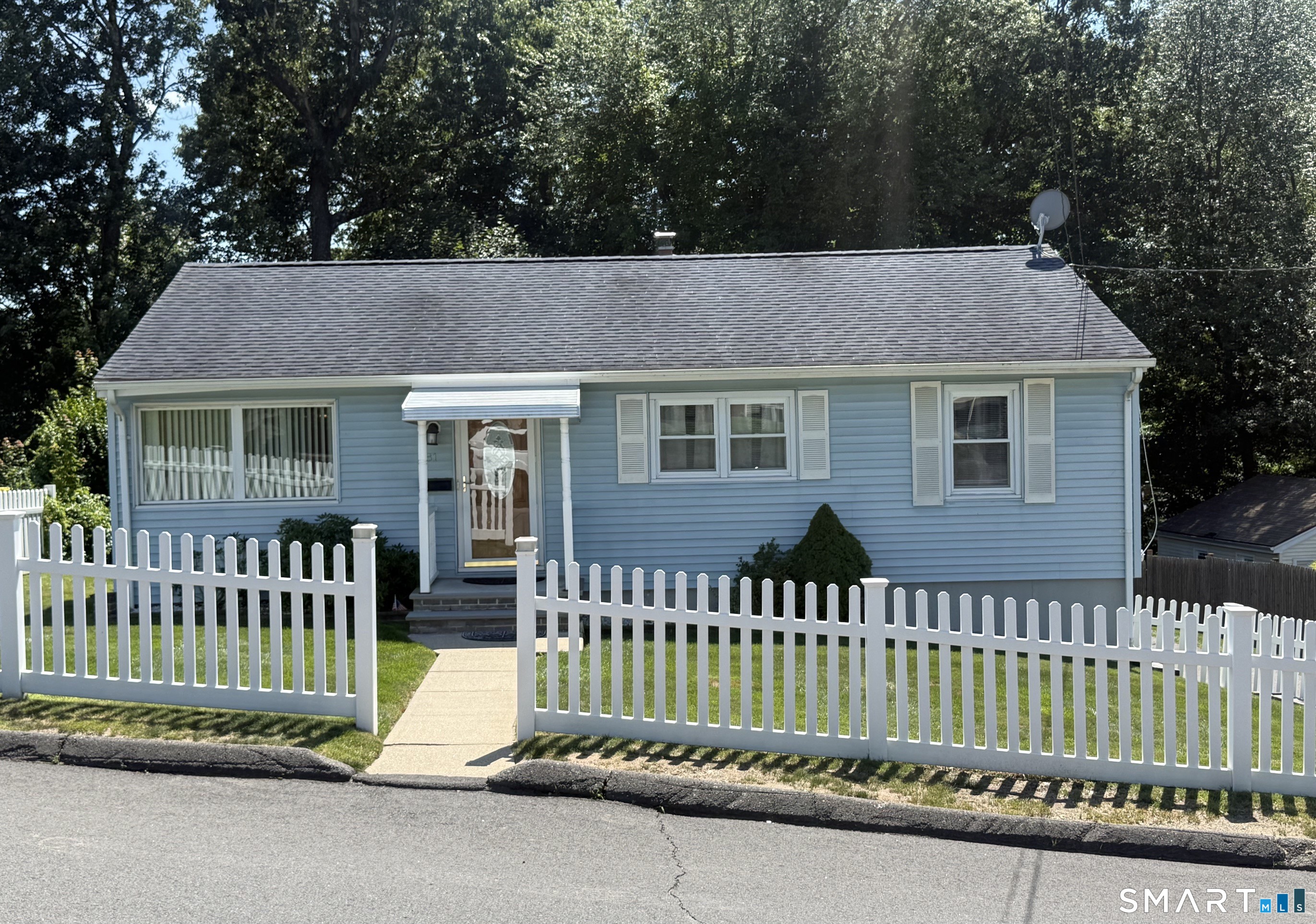 81 Alberta Street Waterbury CT 06708
