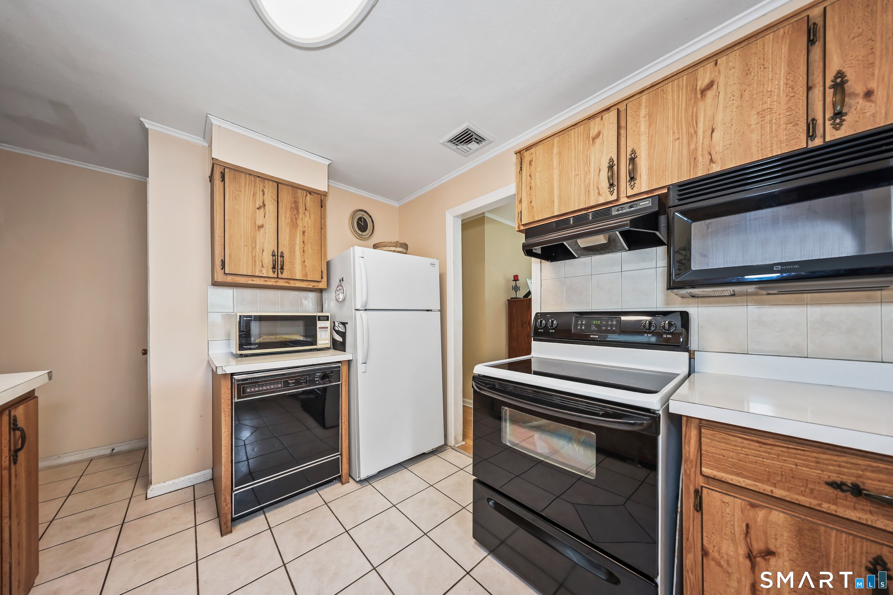 81 Alberta Street Waterbury CT 06708
