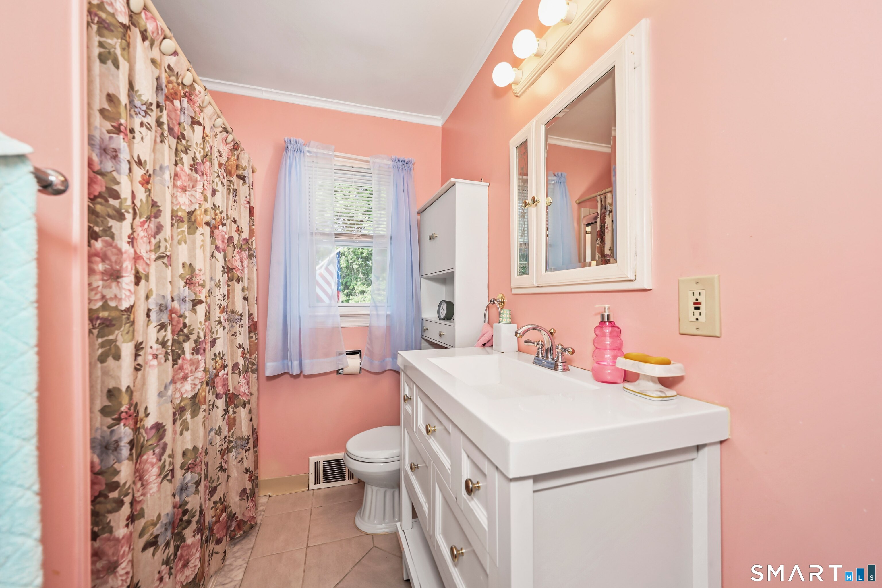 81 Alberta Street Waterbury CT 06708