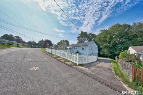 81 Alberta Street Waterbury CT 06708