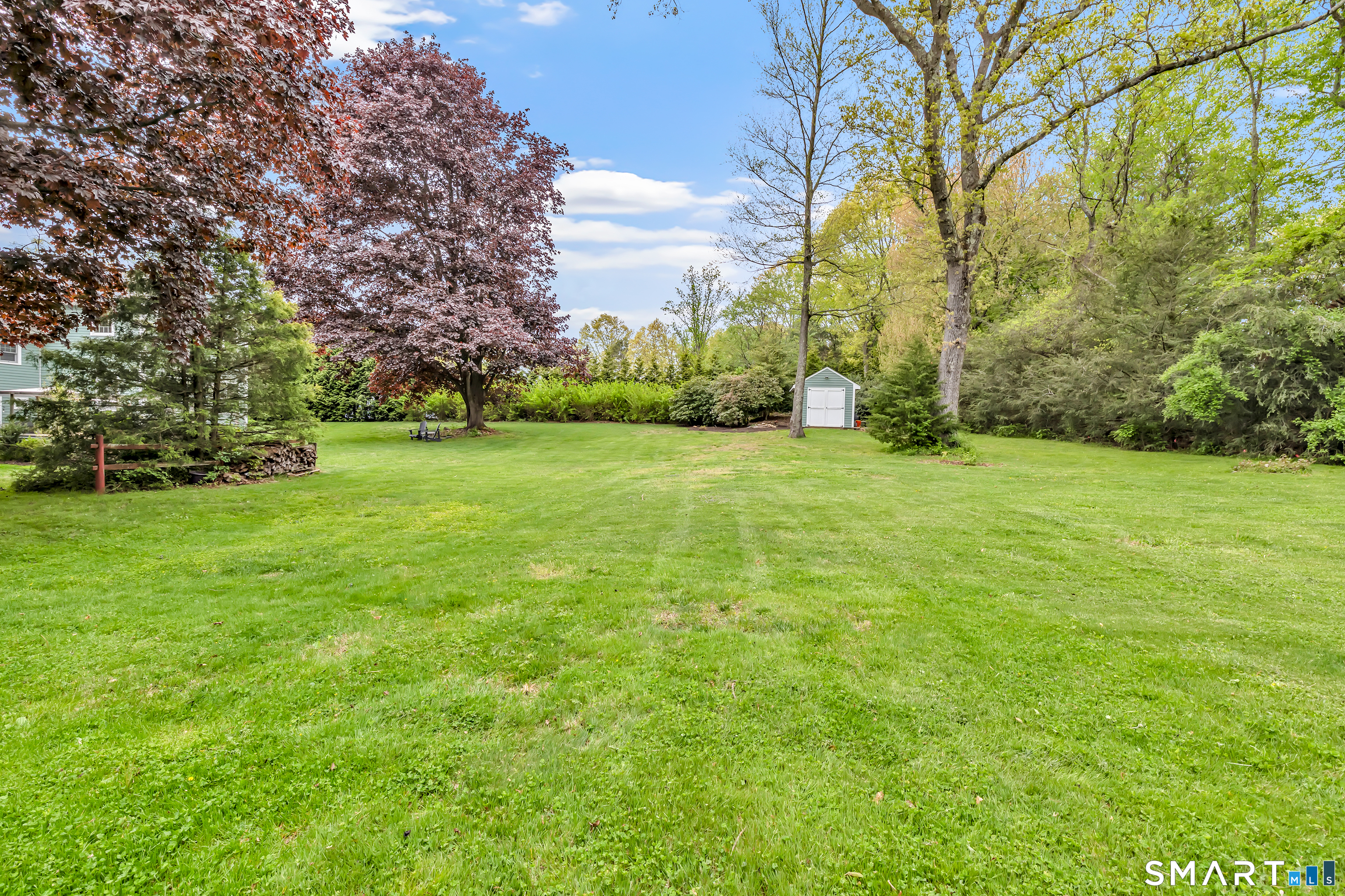 22 Round Ridge Trail Trumbull CT 06611