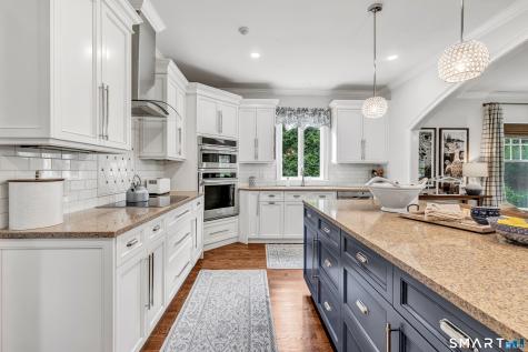 22 Round Ridge Trail Trumbull CT 06611