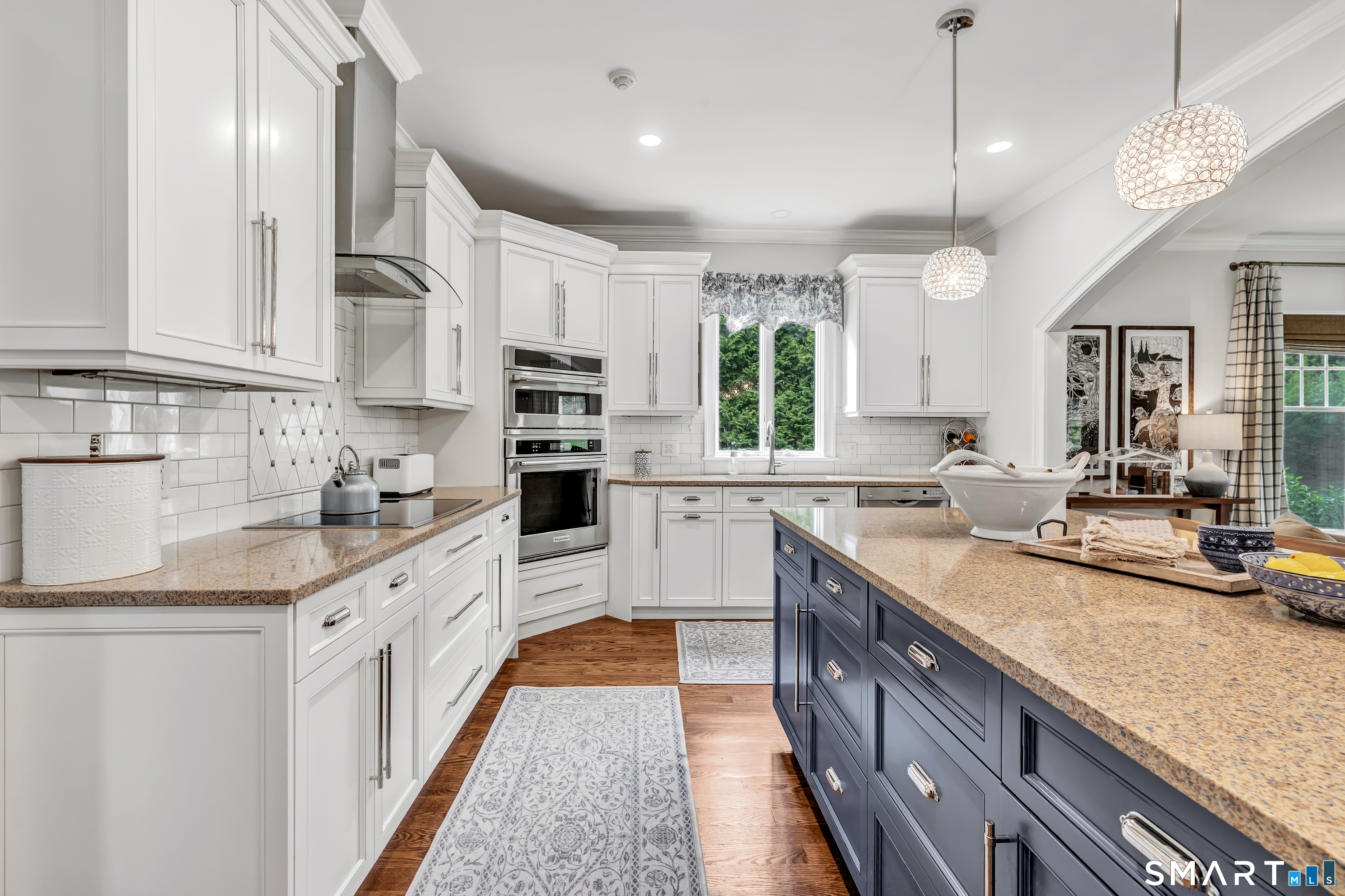 22 Round Ridge Trail Trumbull CT 06611