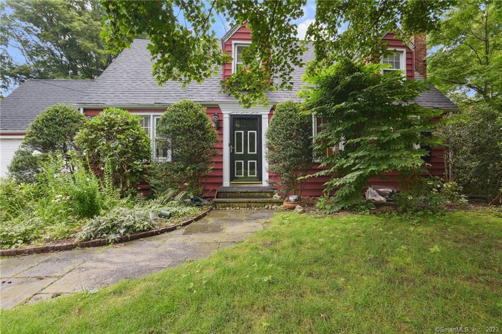 7 Cloudland Road North Haven CT 06473
