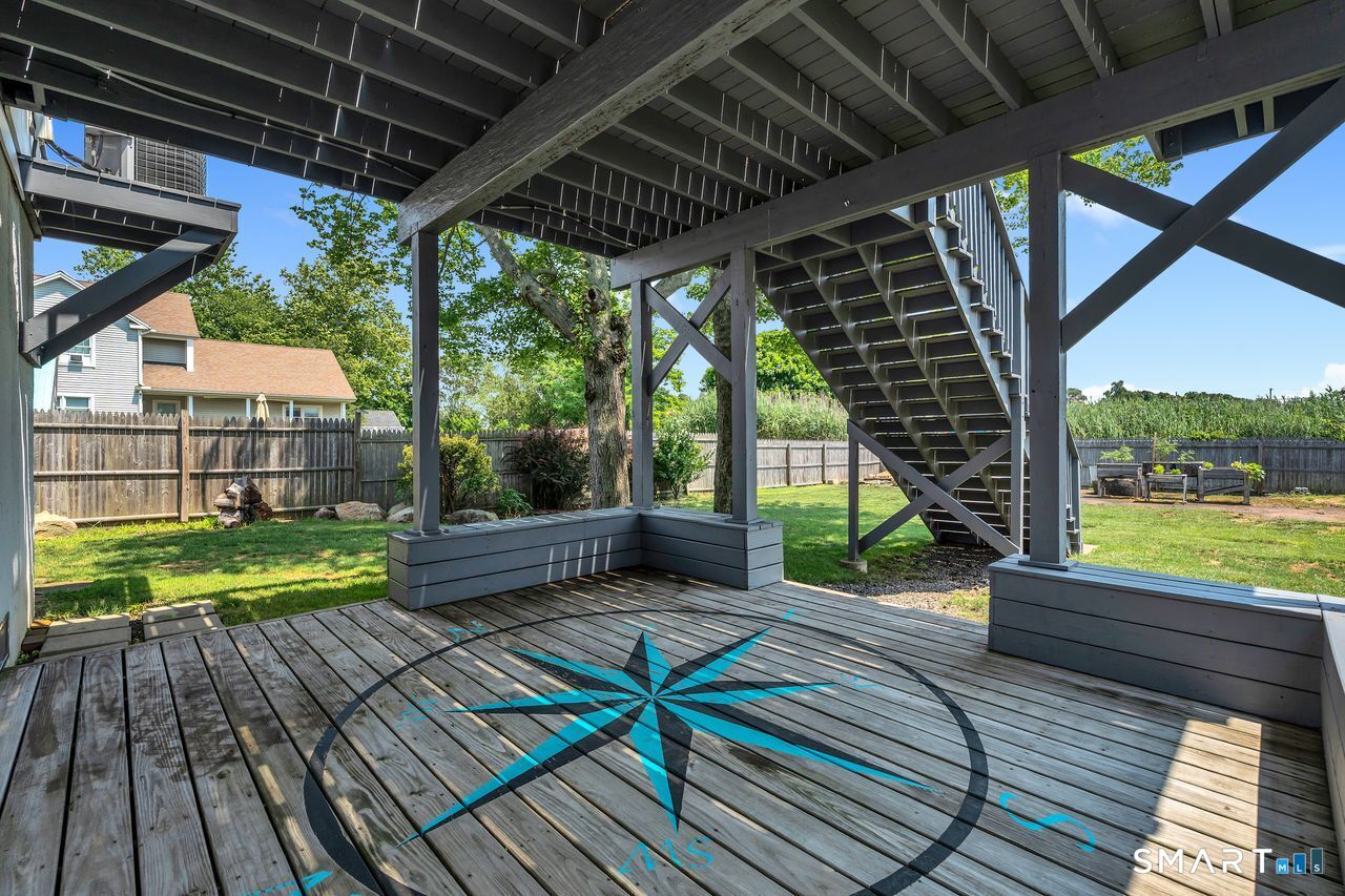 9 Phillip Street East Haven CT 06512